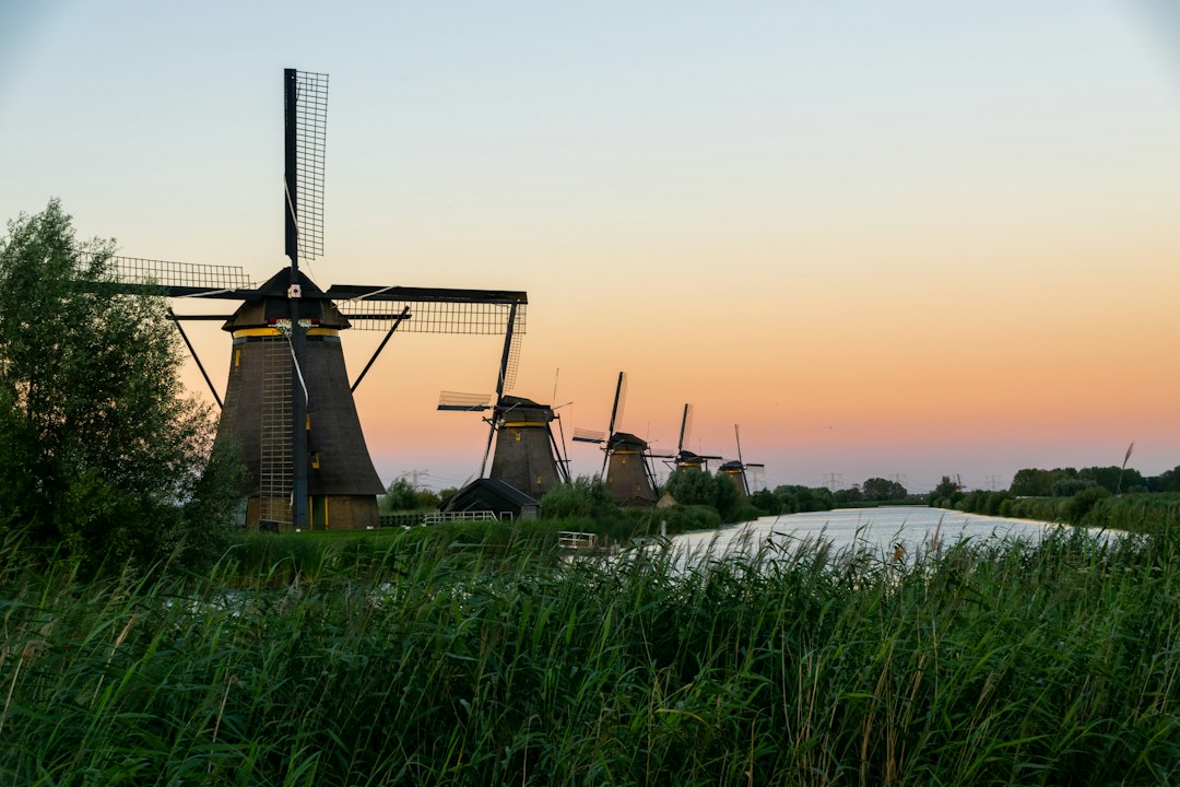 Oppdag Nederland: Kultur, Mat og Eventyr